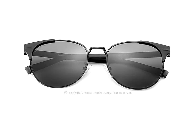 משקפי שמש אופנתיים לנשים