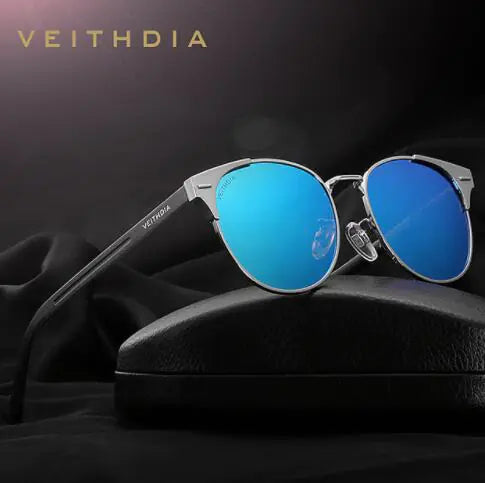 משקפי שמש אופנתיים לנשים